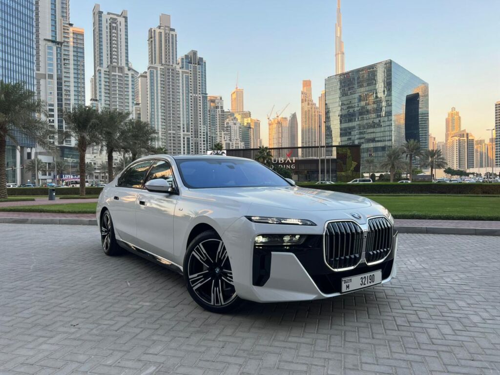 BMW 735i 2023 in Dubai
