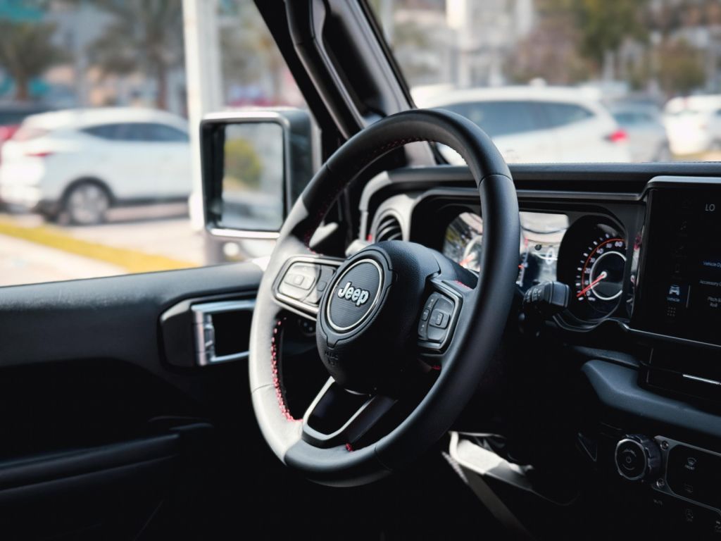 Jeep Wrangler 2024 (18)