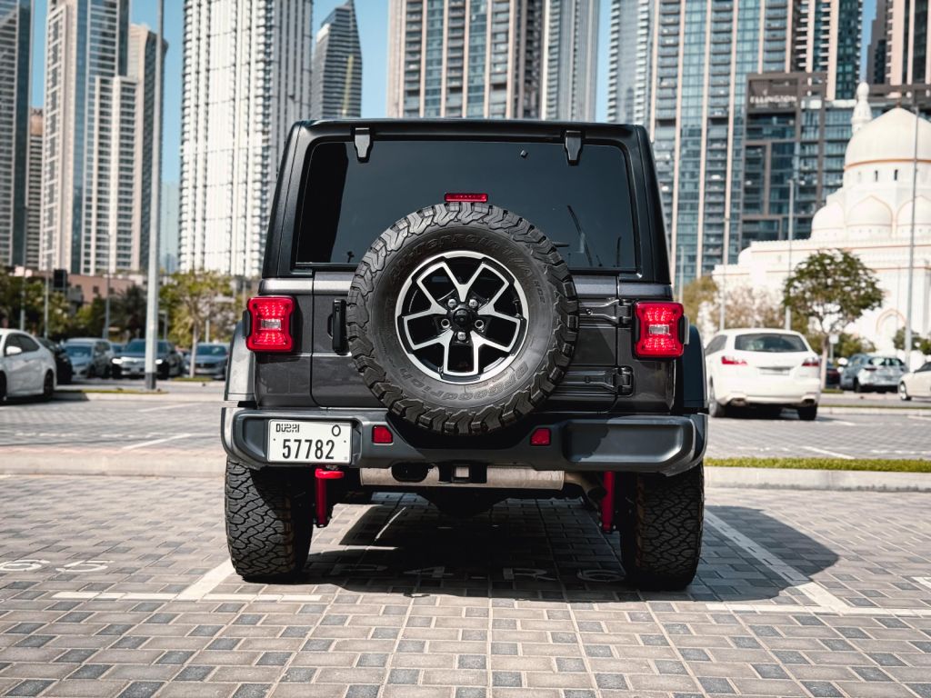 Jeep Wrangler 2024 (19)