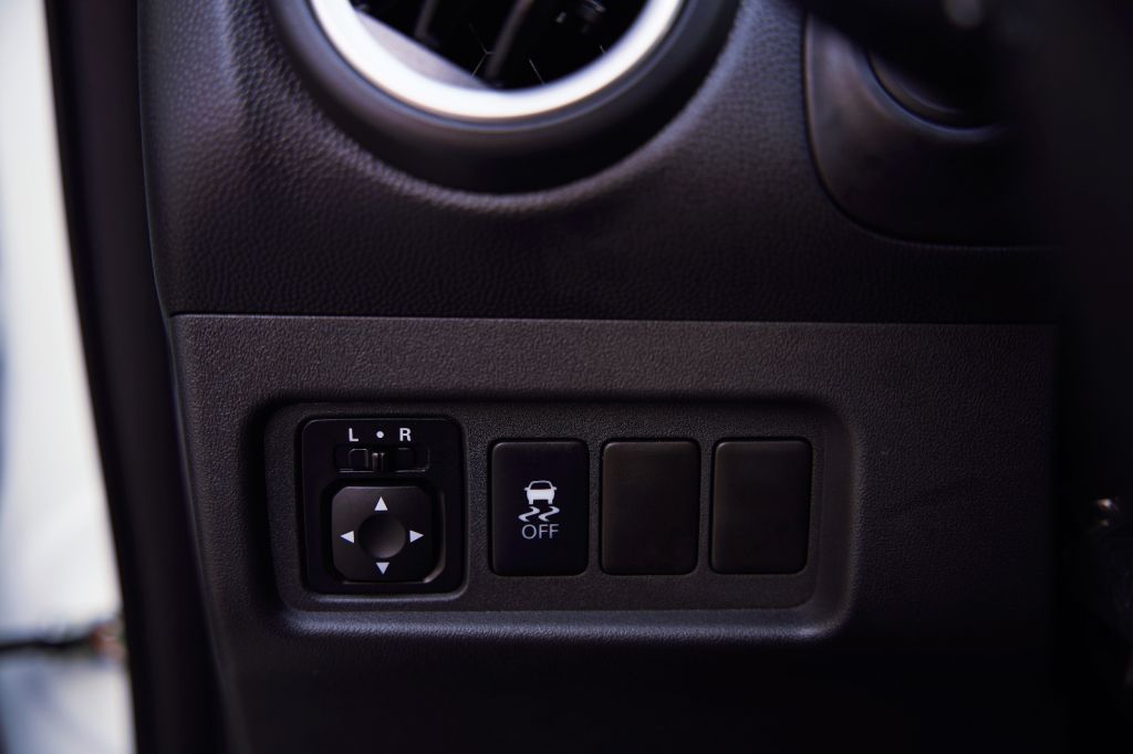 mitsubishi attrage 2025 (11)