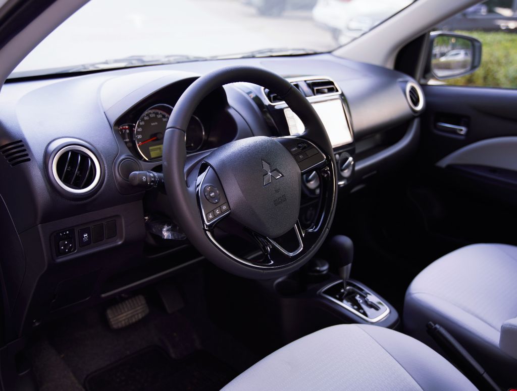 mitsubishi attrage 2025 (7)