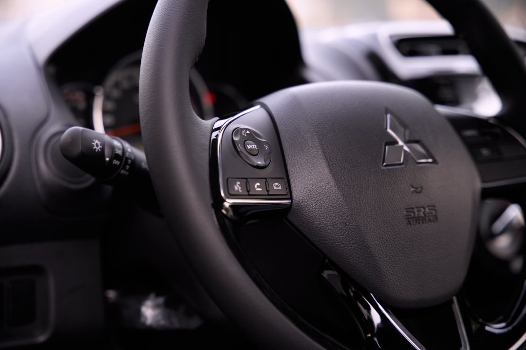 mitsubishi attrage 2025 (8)